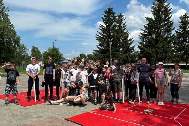 В р.п.Колышлей 3 июня 2023 года стартовал проект "Народная подвижная игра"