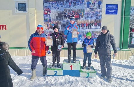На лыжной базе МБОУ ДО ДЮСШ г.Сердобск 22 февраля 2025 года прошло открытое первенство Сердобского района по лыжным гонкам «Гонка памяти»