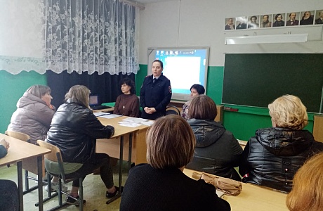 В МОУ СОШ с.Трескино по инициативе КДН Колышлейского района 19 октября проведено родительское собрание В МОУ СОШ с.Трескино по инициативе КДН Колышлейского района 19 октября проведено родительское собрание
