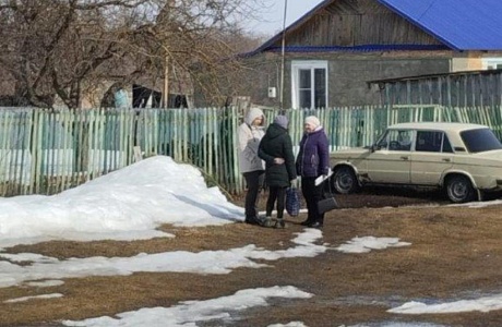 С целью обследования и контроля семей, состоящих на профилактическом учёте 26 марта 2024 года состоялся выезд мобильной бригады в с. Хопёр С целью обследования и контроля семей, состоящих на профилактическом учёте 26 марта 2024 года состоялся выезд мобильной бригады в с. Хопёр
