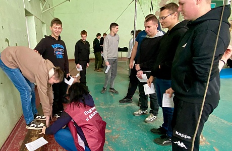 Студенты 1 и 2 курса Колышлейского филиала ГБПОУ ПО «СМТ» приняли участие в тестировании нормативов ВФСК ГТО