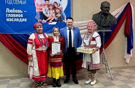 В преддверии Дня народного единства, 1 ноября, в Доме искусств г.Сердобска проходил V Межрегиональный фестиваль «Мост Дружбы» 