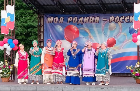 В поселке Колышлей 12 июня состоялись праздничные мероприятия, посвященные Дню России В поселке Колышлей 12 июня состоялись праздничные мероприятия, посвященные Дню России