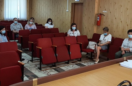 В администрации Колышлейского района состоялось заседание Комиссии по делам несовершеннолетних и защите их прав