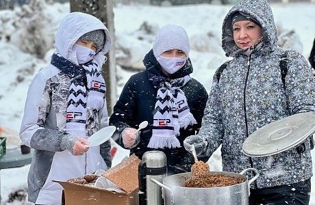Молодогвардейцы приняли участие в «Лыжне России»