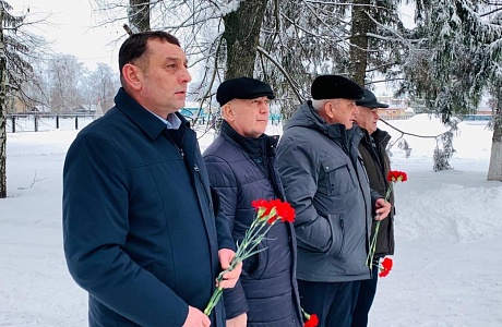 В рабочем поселке Колышлей 22 декабря 2025 года состоялось мероприятие, посвящённое 130-летию со дня рождения первого командующего Воздушно -десантными войсками  