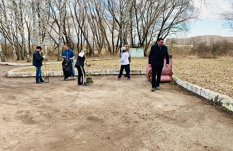 В Колышлейском районе продолжается месячник по благоустройству и санитарной очистке территорий В Колышлейском районе продолжается месячник по благоустройству и санитарной очистке территорий