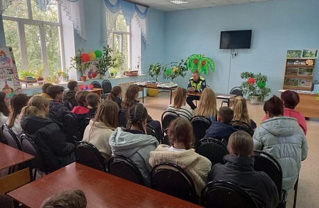 В детском секторе районного Дома культуры 14 сентября состоялось заседание любительского объединения «Щит и меч»