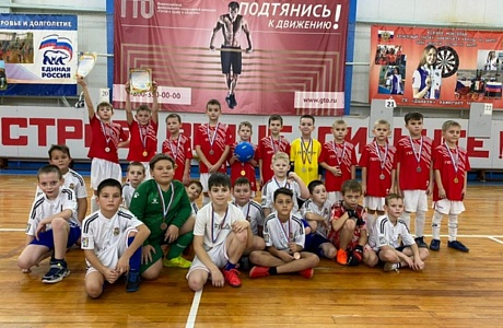 В ФОКе «Олимп» 26 ноября 2022 года прошло открытое Первенство Колышлейского района по мини-футболу среди детей 2005-2009 г.р. и 2013-2014 г.р. 