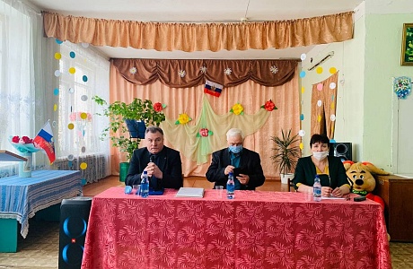 В деревне Пановка в административном здании Плещеевского сельсовета 9 марта 2022 года прошла встреча с населением Плещеевского сельсовета