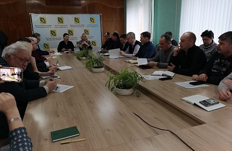 В здании Администрации Колышлейского района 30 марта состоялось кустовое совещание В здании Администрации Колышлейского района 30 марта состоялось кустовое совещание