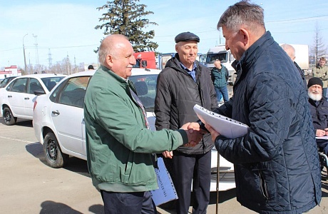 Пять  жителей региона, пострадавшие на производстве, получили новые адаптированные автомобили от Отделения СФР по Пензенской области