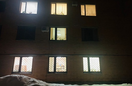 Вечером, 18 марта, на здании администрации Колышлейского района была организована подсветка в рамках поддержки акции "Своих не бросаем". Вечером, 18 марта, на здании администрации Колышлейского района была организована подсветка в рамках поддержки акции "Своих не бросаем".