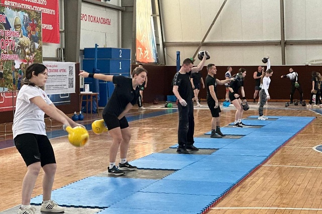 Спортсмены Колышлейского района 15 февраля 2026 года в с.Кондоль приняли участие в  ежегодном турнире по гиревому спорту