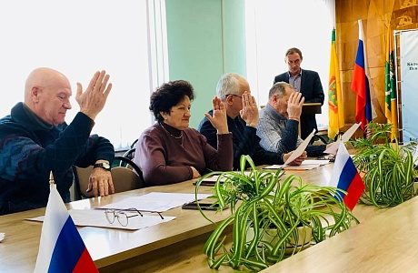 В администрации района 21 февраля 2024 года состоялась двадцать седьмая сессия Собрания представителей Колышлейского района пятого созыва