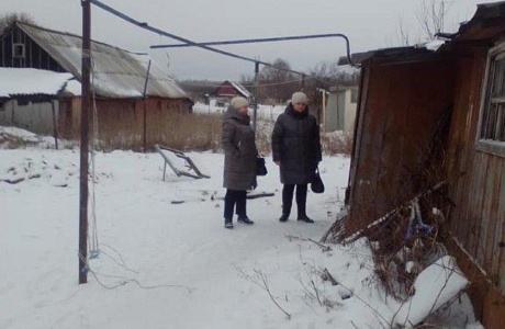 Выезд мобильной бригады КЦСОН произошел 18 января 2023 с целью контроля ситуации в семьях Выезд мобильной бригады КЦСОН произошел 18 января 2023 с целью контроля ситуации в семьях