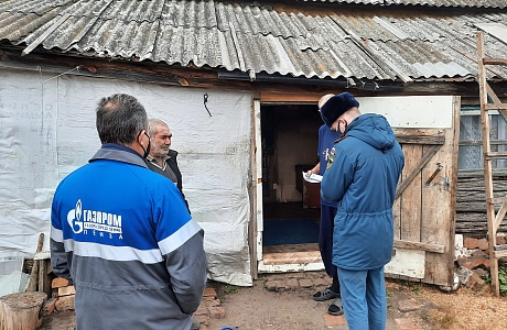 В целях предупреждения пожаров в быту в осенне-зимнем периоде продолжается рейдовые мероприятия В целях предупреждения пожаров в быту в осенне-зимнем периоде продолжается рейдовые мероприятия
