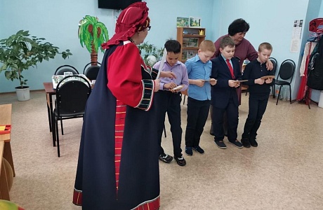 31 января в детском секторе РДК прошла квест-игра «По дорогам русских народных сказок»