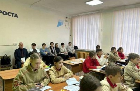 В МОУ СОШ №1 р. п. Колышлей состоялось районное методическое объединение учителей физики В МОУ СОШ №1 р. п. Колышлей состоялось районное методическое объединение учителей физики