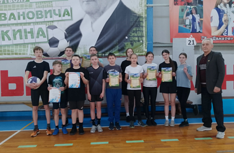 2 января 2024 года в ФОКе «Олимп» р.п.Колышлей прошёл Новогодний турнир по лёгкой атлетике