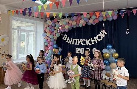 В Колышлейском районе прошли выпускные праздники в детских садах района В Колышлейском районе прошли выпускные праздники в детских садах района