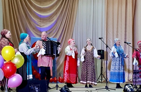 На сцене Колышлейского районного Дома культуры 22 ноября состоялся праздничный концерт «Всем мамам посвящается…»