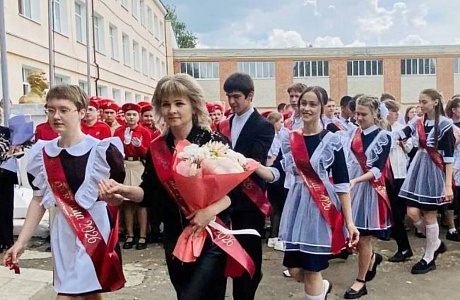 В МОУ СОШ №1 р.п.Колышлей 26 мая 2026 года прошел Последний звонок В МОУ СОШ №1 р.п.Колышлей 26 мая 2026 года прошел Последний звонок