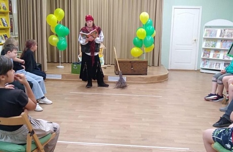 3 июня смелые и отважные, находчивые и эрудированные ребята из ЛДП «Бригантина» встретились в районной библиотеке