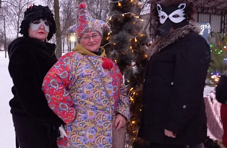 На центральной площади поселка Колышлей 17 января состоялся районный фестиваль зимних забав «Крещенский переполох»
