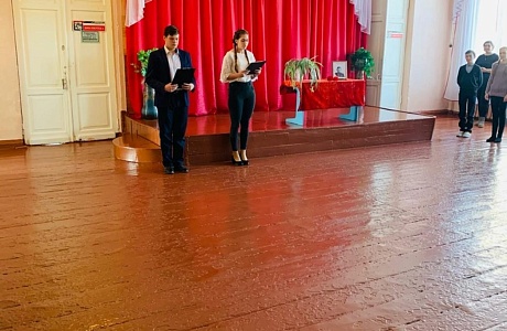 В МОУ СОШ с. Старая Потловка 1 февраля состоялись торжественные мероприятия, посвященные 99-й годовщине со дня рождения Героя Советского Союза Николая Анисимовича Зиновьева