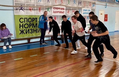 14 ноября 2023 года судьи Колышлейского центра тестирования ГТО приняли нормативы у студентов групп СВ-11 и ТМ-21 Колышлейского филиала СМТ