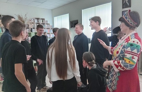 Учащиеся школы №1 п.Колышлей 6 ноября приняли участие в фольклорном квесте «К истокам народной культуры»