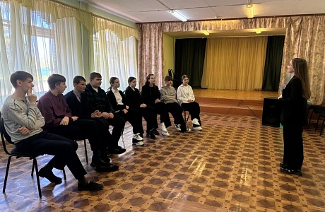 В МОУ СОШ №2 р.п. Колышлей  6 мая 2025 года прошла встреча «Пусть говорит книга!»