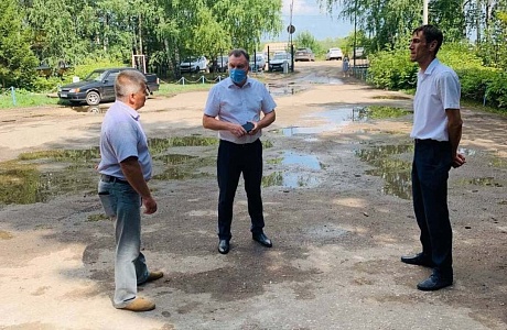 Глава Администрации Колышлейского района Вильдан Узбеков 17 августа 2021 года посетил Колышлейскую районную больницу Глава Администрации Колышлейского района Вильдан Узбеков 17 августа 2021 года посетил Колышлейскую районную больницу