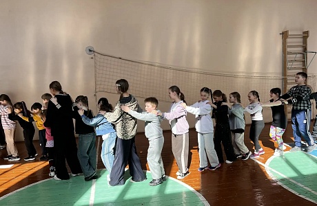 Второй день пришкольного оздоровительного лагеря «Парус» при МОУ СОШ с.Телегино: вместе с «Орлятами России».
