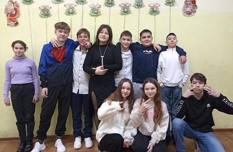 Наступил Новый 2024 год, а это значит, что двери школы открыты для детворы! Наступил Новый 2024 год, а это значит, что двери школы открыты для детворы!