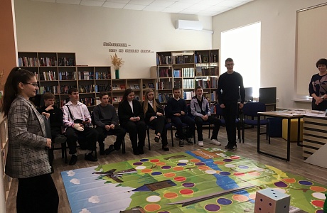 В путешествие по "Литературной карте Пензенской области" 13 мая отправились старшеклассники МОУ СОШ №1 им. А. С. Пушкина