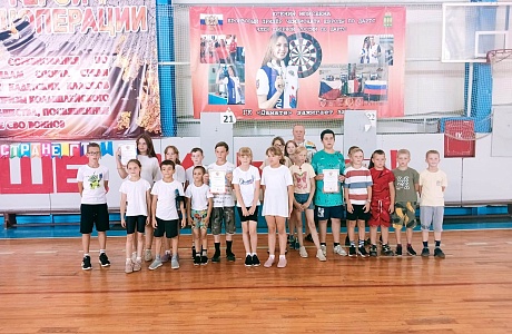 В ФОКе «Олимп» р.п.Колышлей 11 июля 2024 года проведена спортивная акция «Быстрее, выше, сильнее» в рамках проекта «Тропа спортивных достижений»