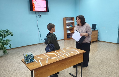 Районный Дом культуры 28 октября распахнул свои двери для юных любителей мультфильмов. Районный Дом культуры 28 октября распахнул свои двери для юных любителей мультфильмов.