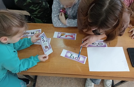 В Районном Доме культуры 31 октября 2025 года царила атмосфера познания и веселья В Районном Доме культуры 31 октября 2025 года царила атмосфера познания и веселья