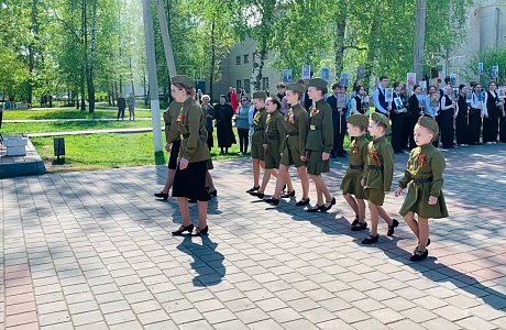Торжественное мероприятие, посвящённое 81-й годовщине Победы в Великой Отечественной войне 1941-1945 годов, состоялось 9 мая на центральной площади нашего посёлка