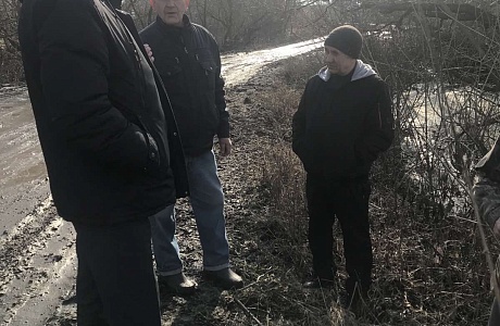 Проведено обследование плотины в с. Пограничное Проведено обследование плотины в с. Пограничное