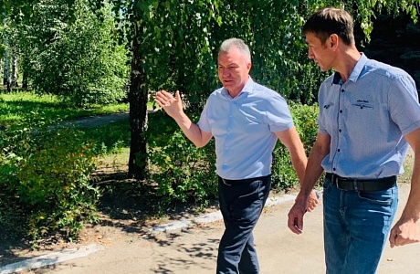 В ходе планового объезда Колышлейского района главой администрации района Вильданом Узбековым, 2 августа 2022 года посещена ГБУЗ "Колышлейская районная больница