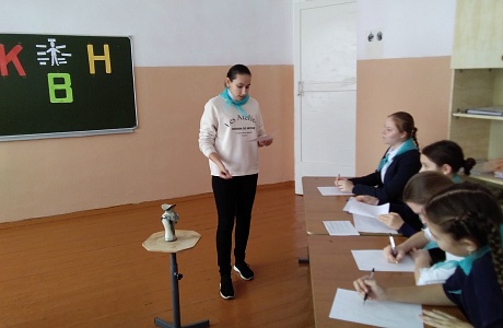 В школах Колышлейского района проведены тематические часы «Мы начинаем КВН»