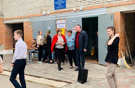 В ходе планового объезда Колышлейского района главой администрации района Вильданом Узбековым, 21 апреля 2022 года посещена МОУ СОШ № 2 р.п. Колышлей В ходе планового объезда Колышлейского района главой администрации района Вильданом Узбековым, 21 апреля 2022 года посещена МОУ СОШ № 2 р.п. Колышлей