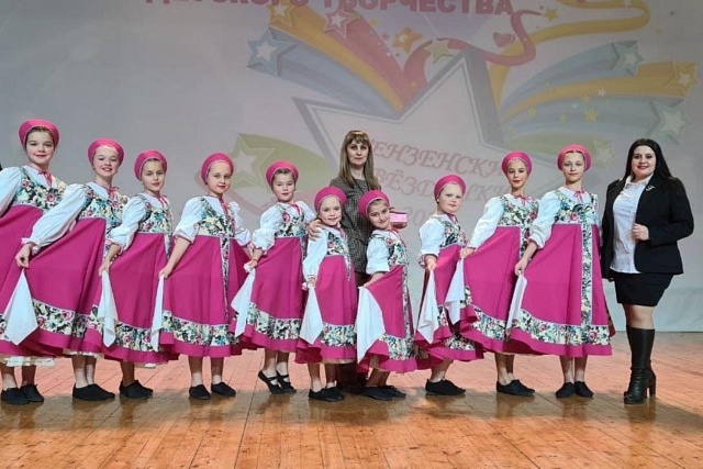 В декабре каждого года Пензенский областной Дом народного творчества традиционно проводит фестиваль-конкурс детского творчества "Пензенские звёздочки - 2022"!