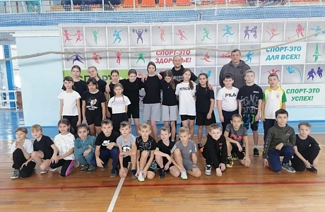 В ФОКе "Олимп" р.п.Колышлей прошло Первенство Колышлейского района по лёгкой атлетике среди юношей и девушек