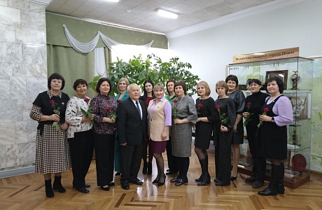 Ассоциация "Совет муниципальных образований Пензенской области" в преддверии Дня матери, 21 ноября, организовала тематическое мероприятие "Сильнее стали"