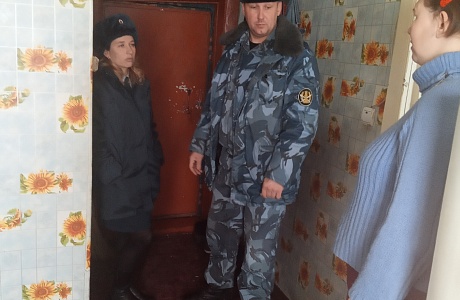 Специалисты УСЗН Администрации Колышлейского района совместно с сотрудниками УИИ УФСИН России проверили условно осужденных по месту жительства и неблагополучные семьи Специалисты УСЗН Администрации Колышлейского района совместно с сотрудниками УИИ УФСИН России проверили условно осужденных по месту жительства и неблагополучные семьи