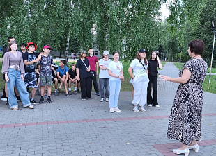 Одним из запоминающихся дней для ребят из лагеря труда и отдыха Шемышейки стал день посещения посёлка Колышлей Одним из запоминающихся дней для ребят из лагеря труда и отдыха Шемышейки стал день посещения посёлка Колышлей